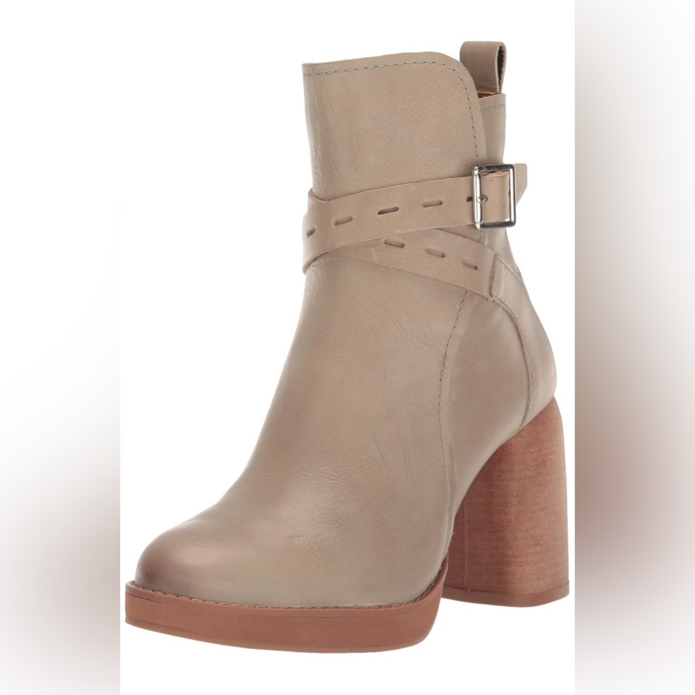 Lucky Brand Women's Natesa High-Heel Bootie Ankle Boot